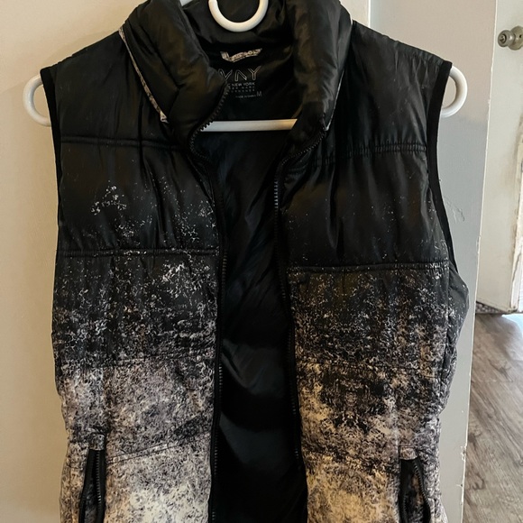 Andrew Marc Black and White Jacket - Picture 1 of 3